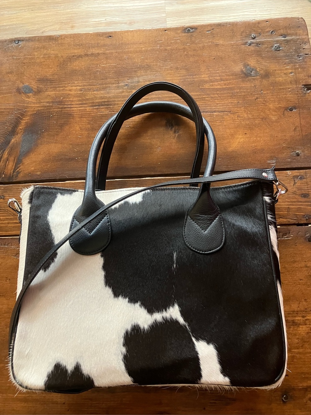 Black & White Cowhide Satchel Bag - Women